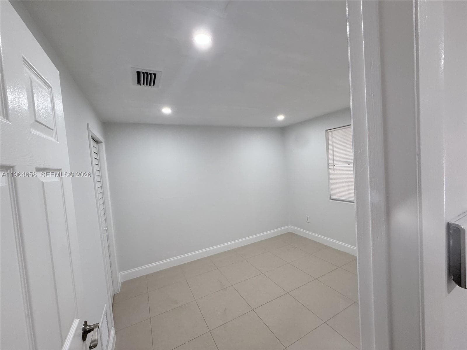 6829 SW 25th St, Miami FL 33155 photo 5
