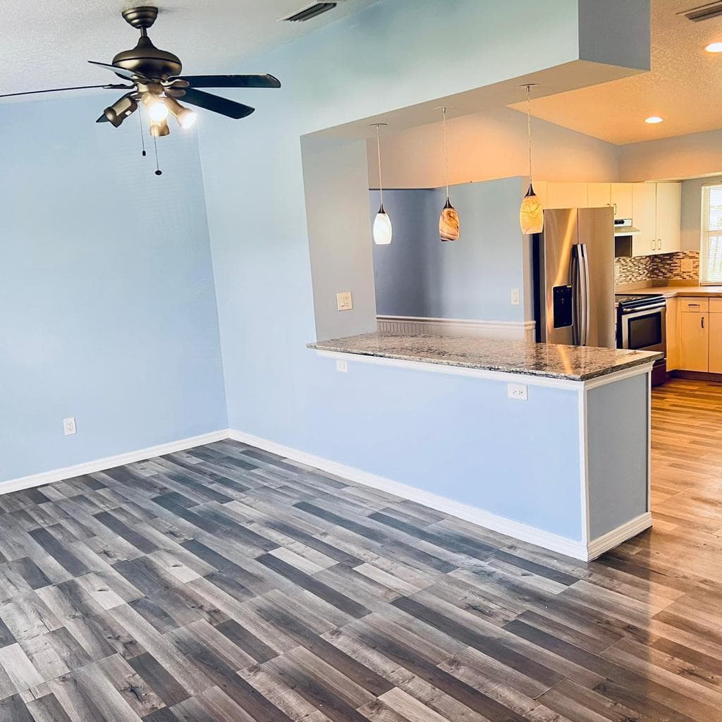 1150 SW Haleyberry Avenue, Port St. Lucie FL 34953 photo 3