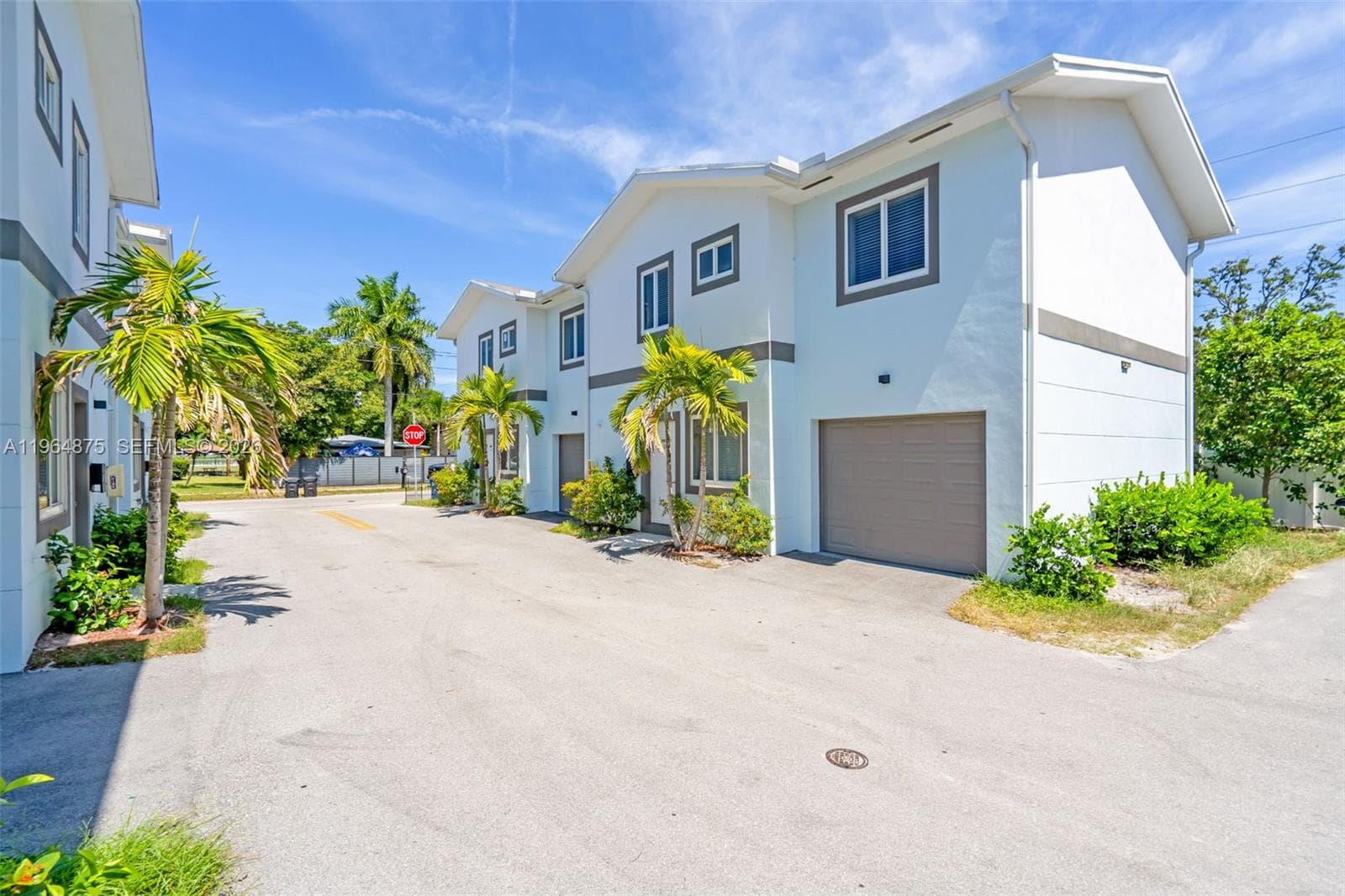 507 NW 8th Ave  #2, Fort Lauderdale FL 33311 photo 3