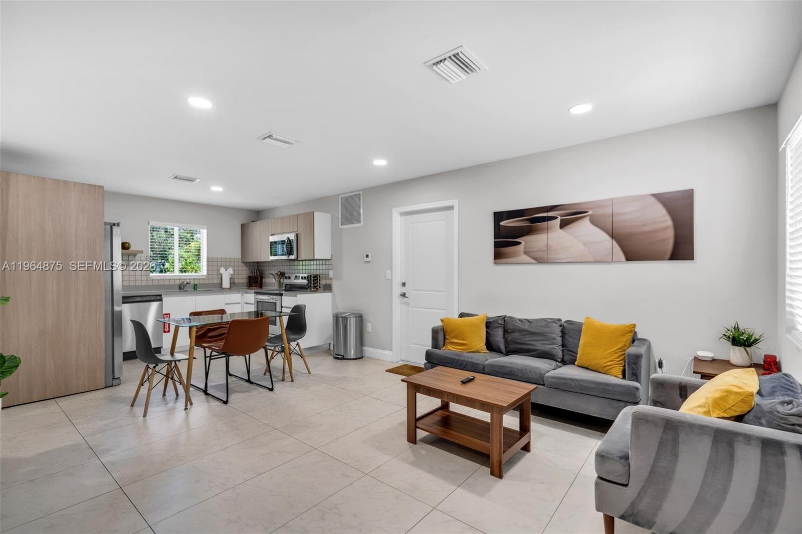 507 NW 8th Ave  #2, Fort Lauderdale FL 33311 photo 4