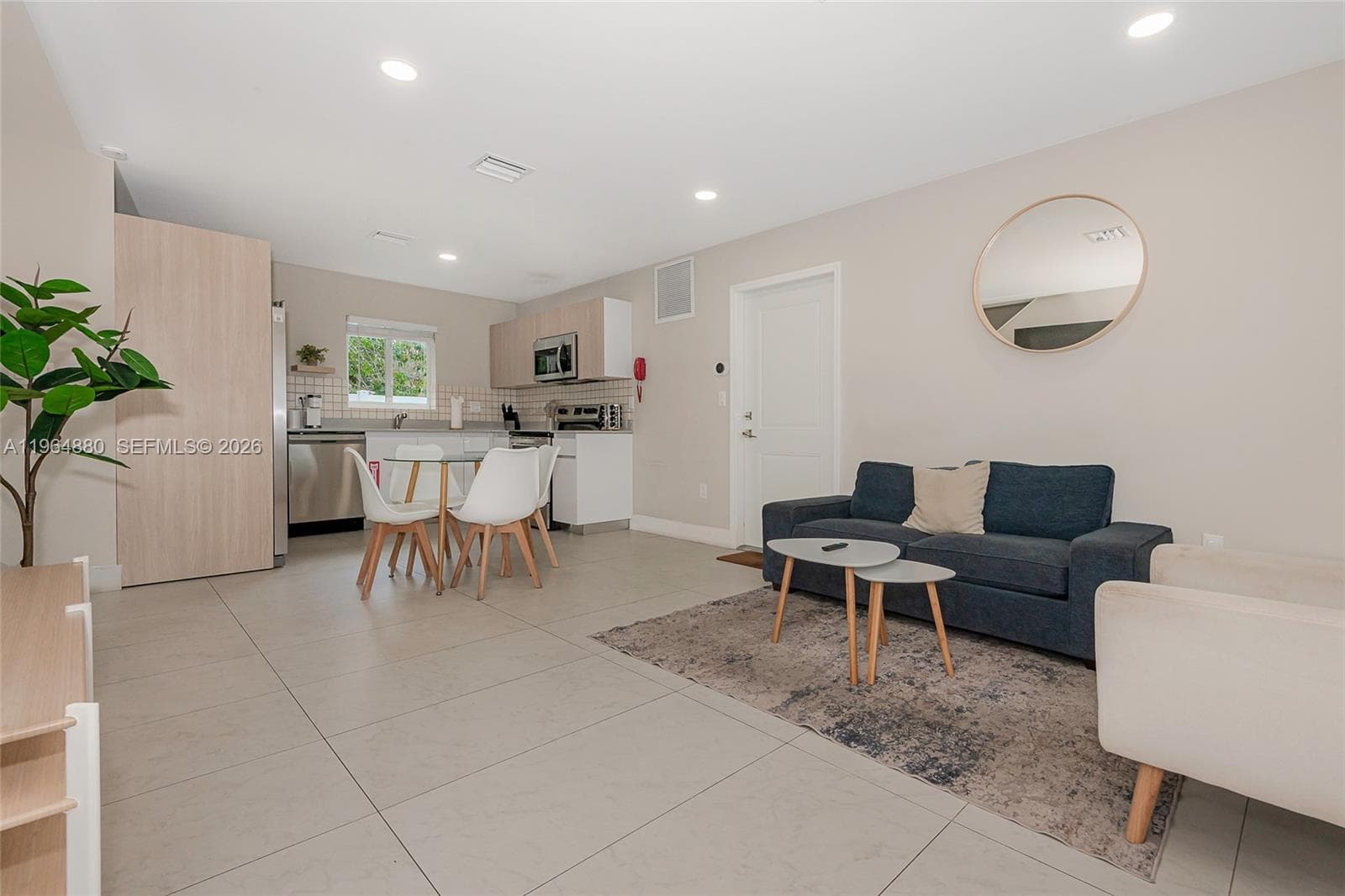 507 NW 8th Ave #1, Fort Lauderdale FL 33311 photo 4