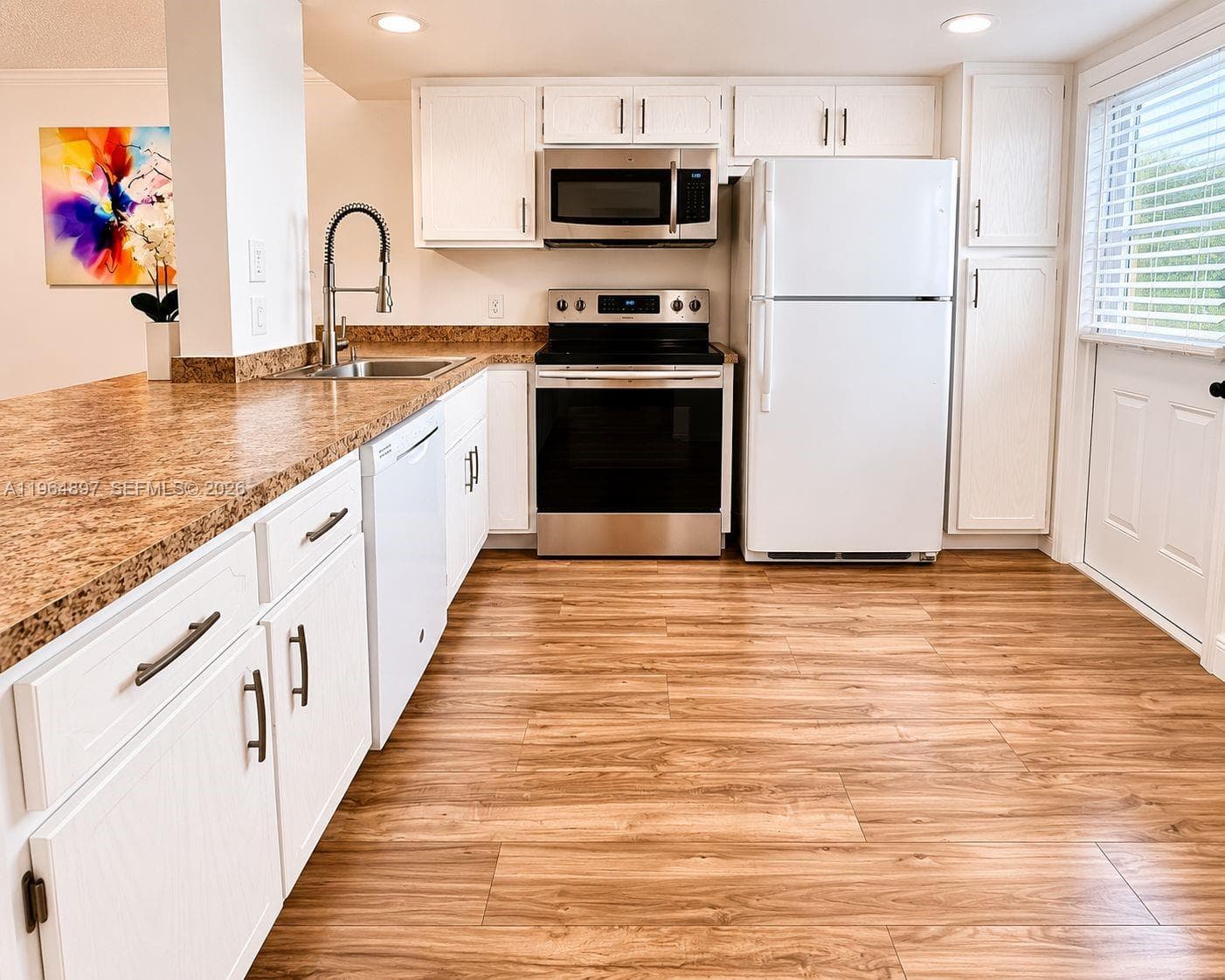 445 NE 195th St # 429, Miami FL 33179 photo 3