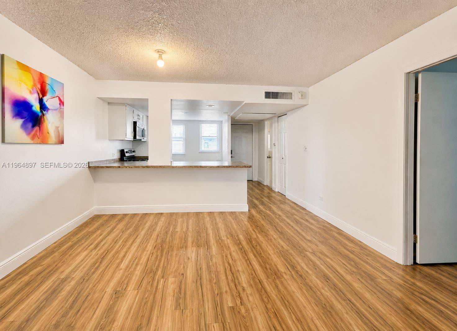 445 NE 195th St # 429, Miami FL 33179 photo 4