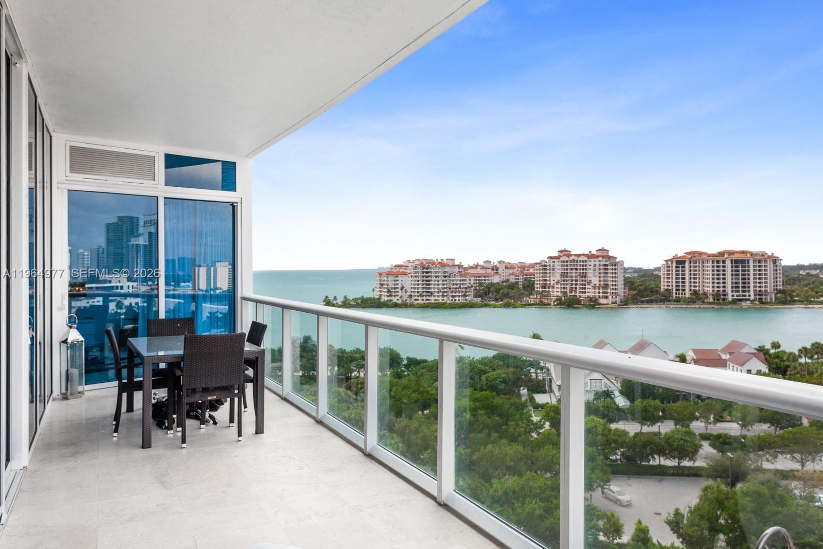100 S Pointe Dr # 1001, Miami Beach FL 33139 photo 2