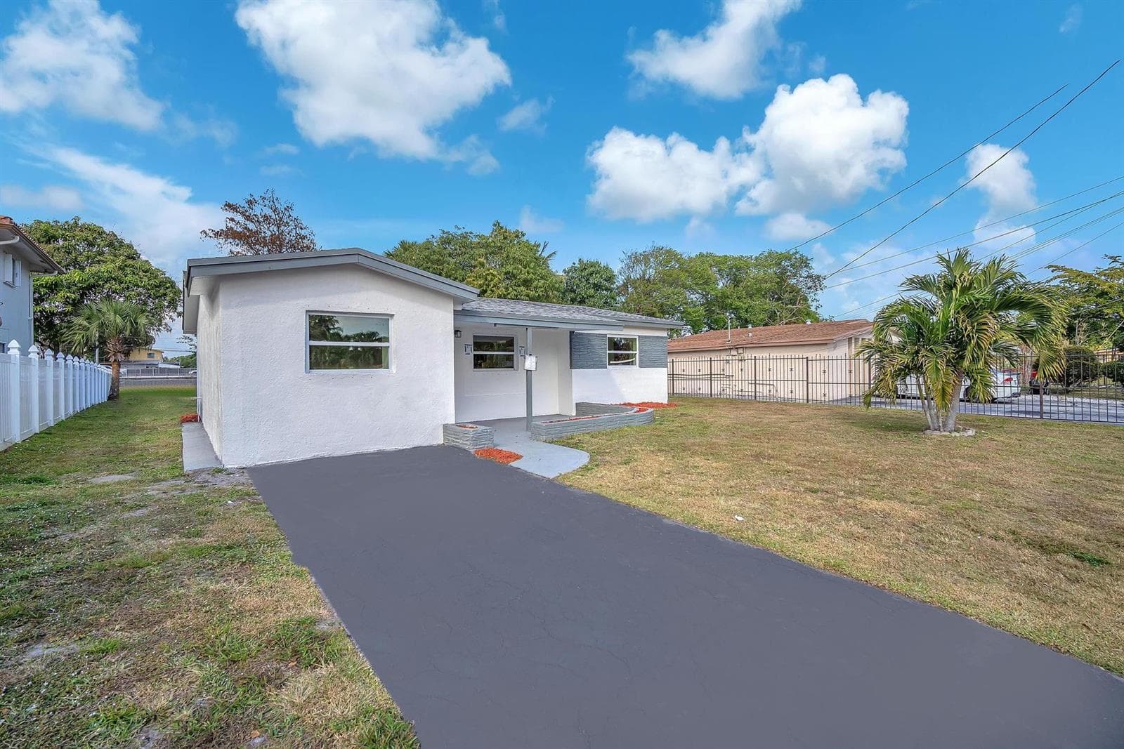 3531 NW 9th Court, Lauderhill FL 33311 photo 2