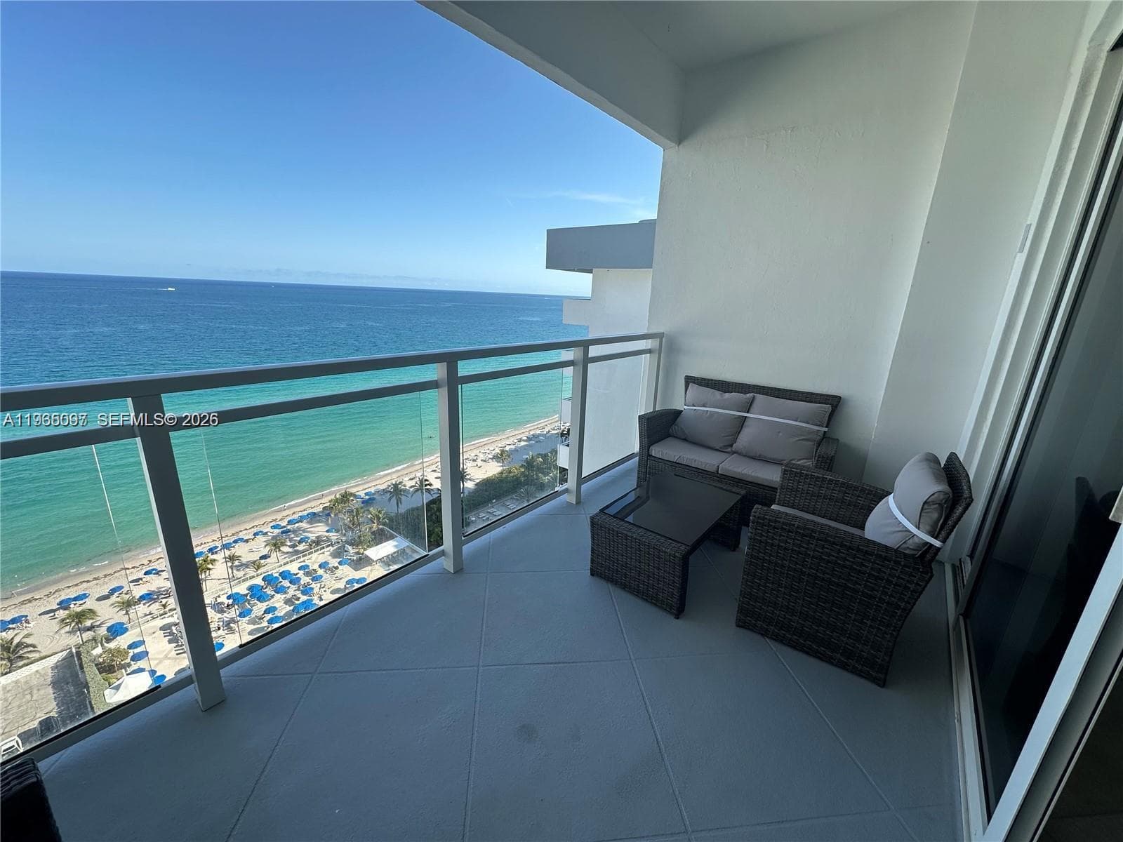 2030 S Ocean Dr # 2217, Hallandale Beach FL 33009