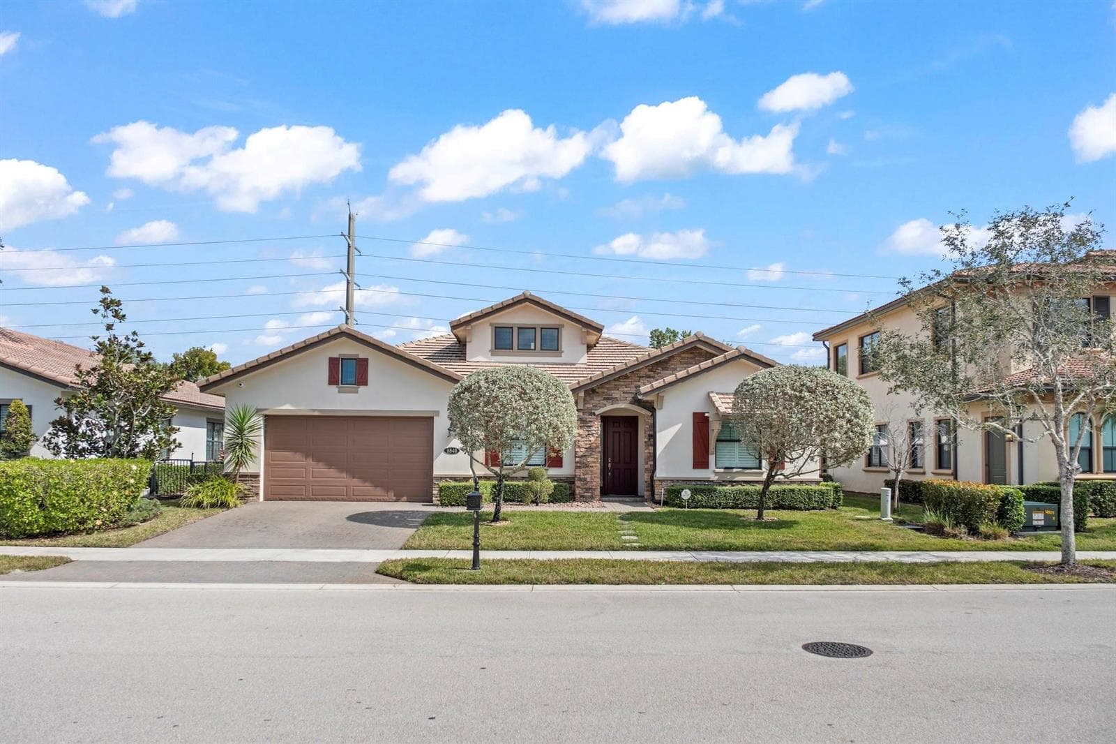 8840 Watercrest Cir Circle E, Parkland FL 33076 photo 2