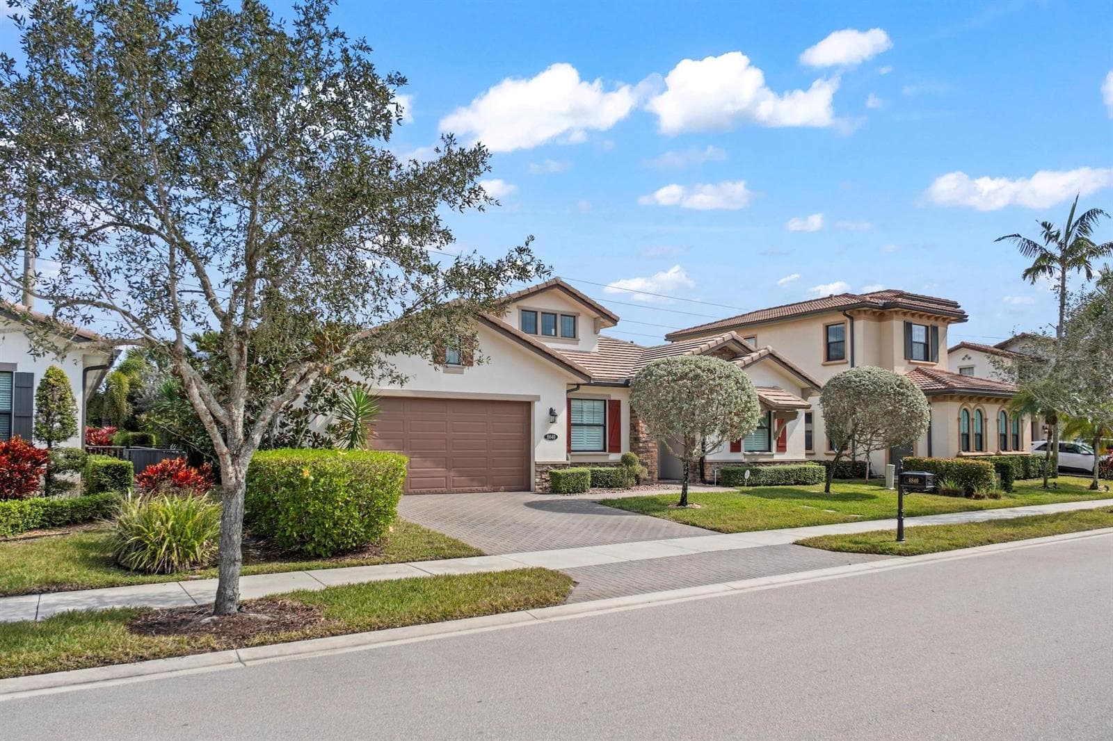 8840 Watercrest Cir Circle E, Parkland FL 33076 photo 3