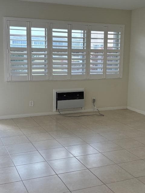 313 Andover # M, West Palm Beach FL 33417 photo 3