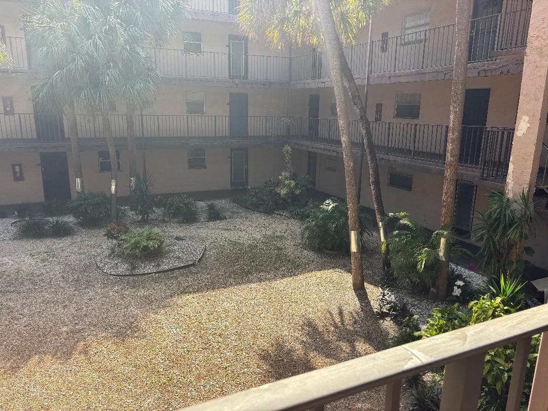 2840 Somerset Drive # 206, Lauderdale Lakes FL 33311 photo 2