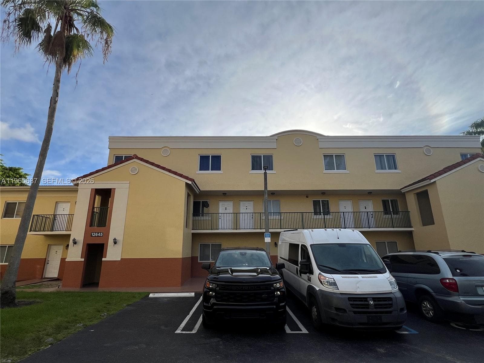12645 SW 91st St # 202, Miami FL 33186