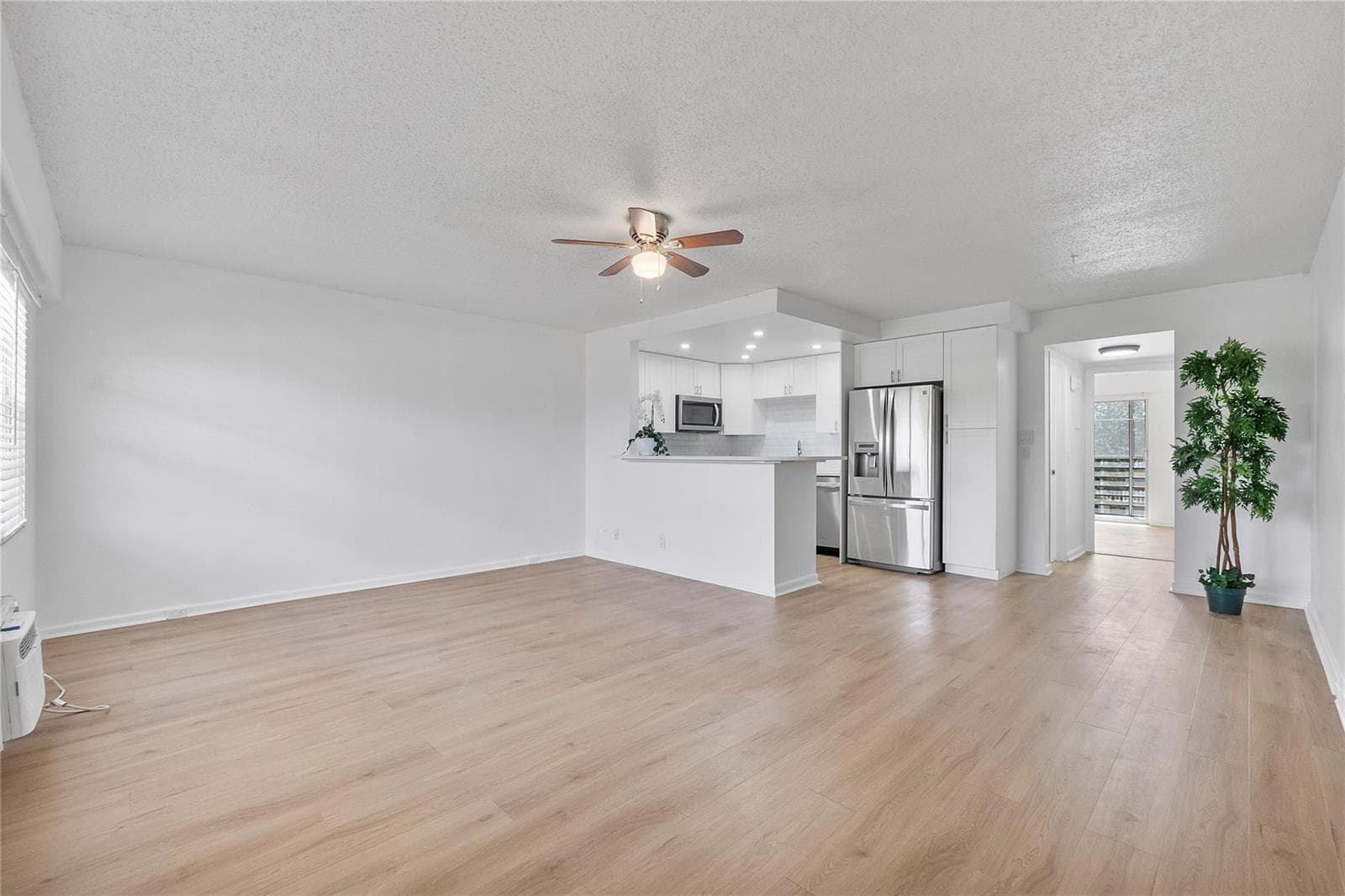 457 Mansfield K # 457, Boca Raton FL 33434 photo 3