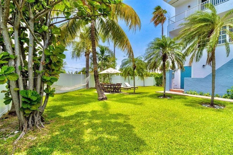 355 Virginia Street, Hollywood FL 33019 photo 4