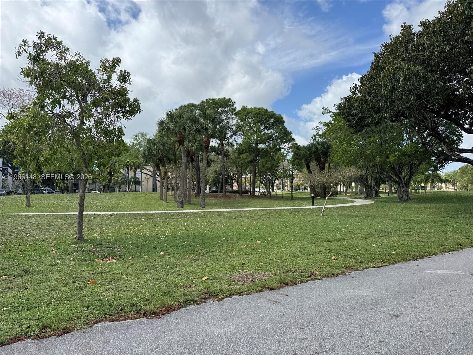 6301 N Fall Circle Dr # 213, Lauderhill FL 33319 photo 2