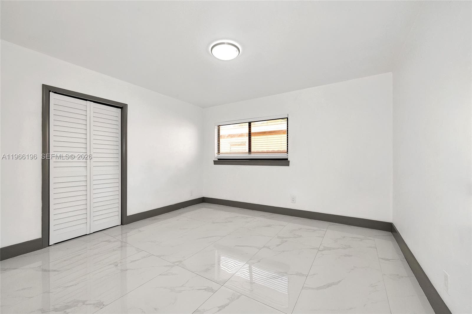 2221 Charleston St, Hollywood FL 33020 photo 5