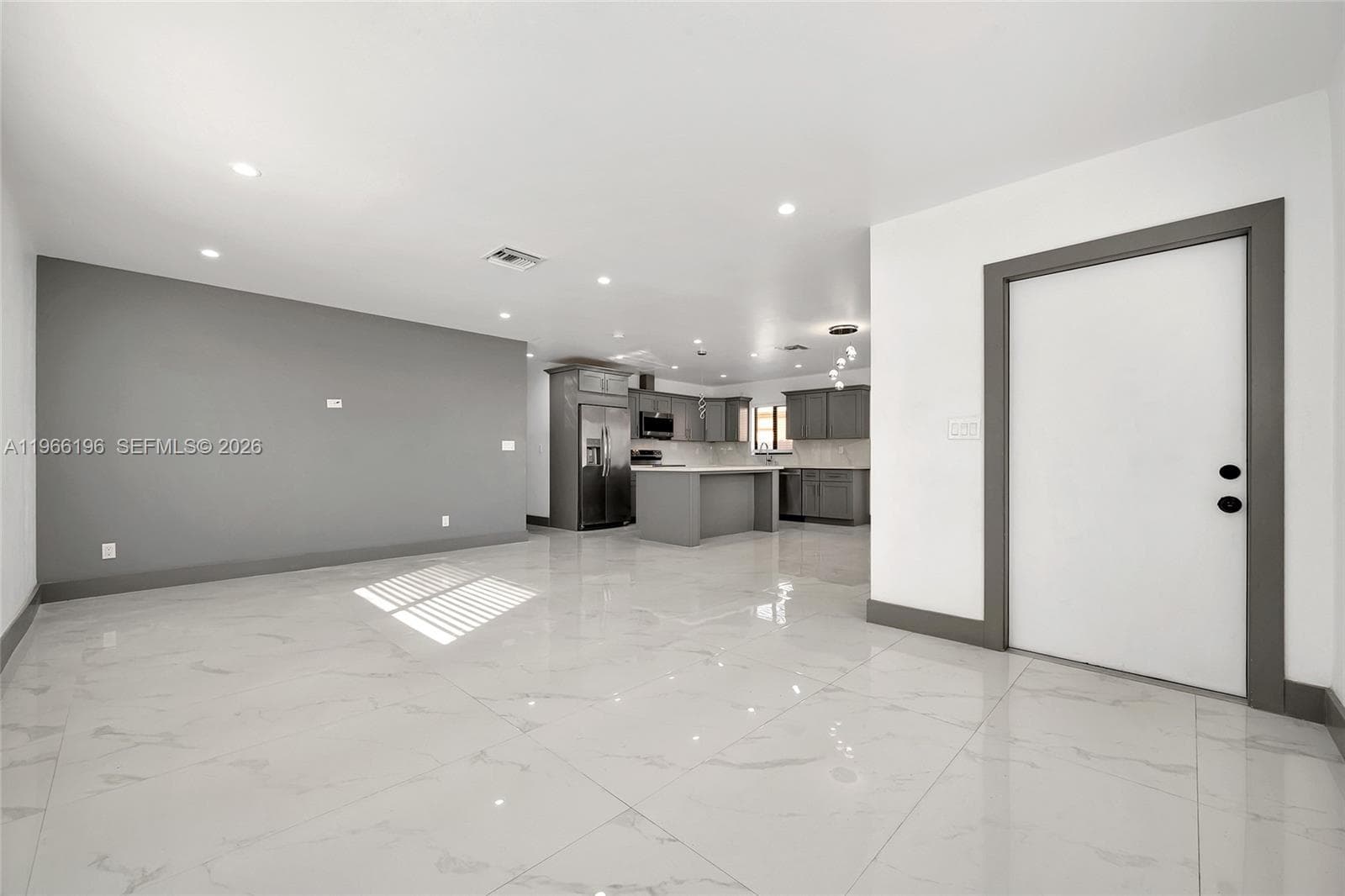 2221 Charleston St, Hollywood FL 33020 photo 4