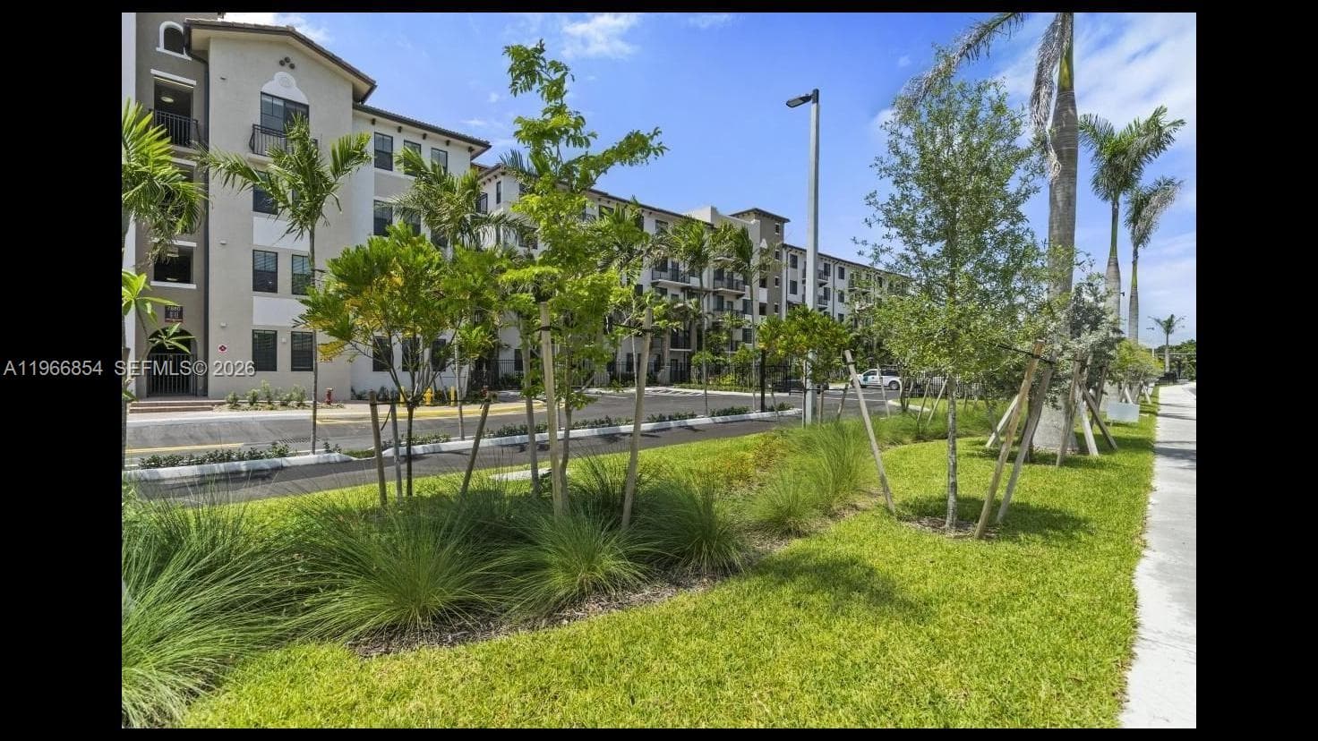7850 Pasadena Blvd # A1, Pembroke Pines FL 33024 photo 2