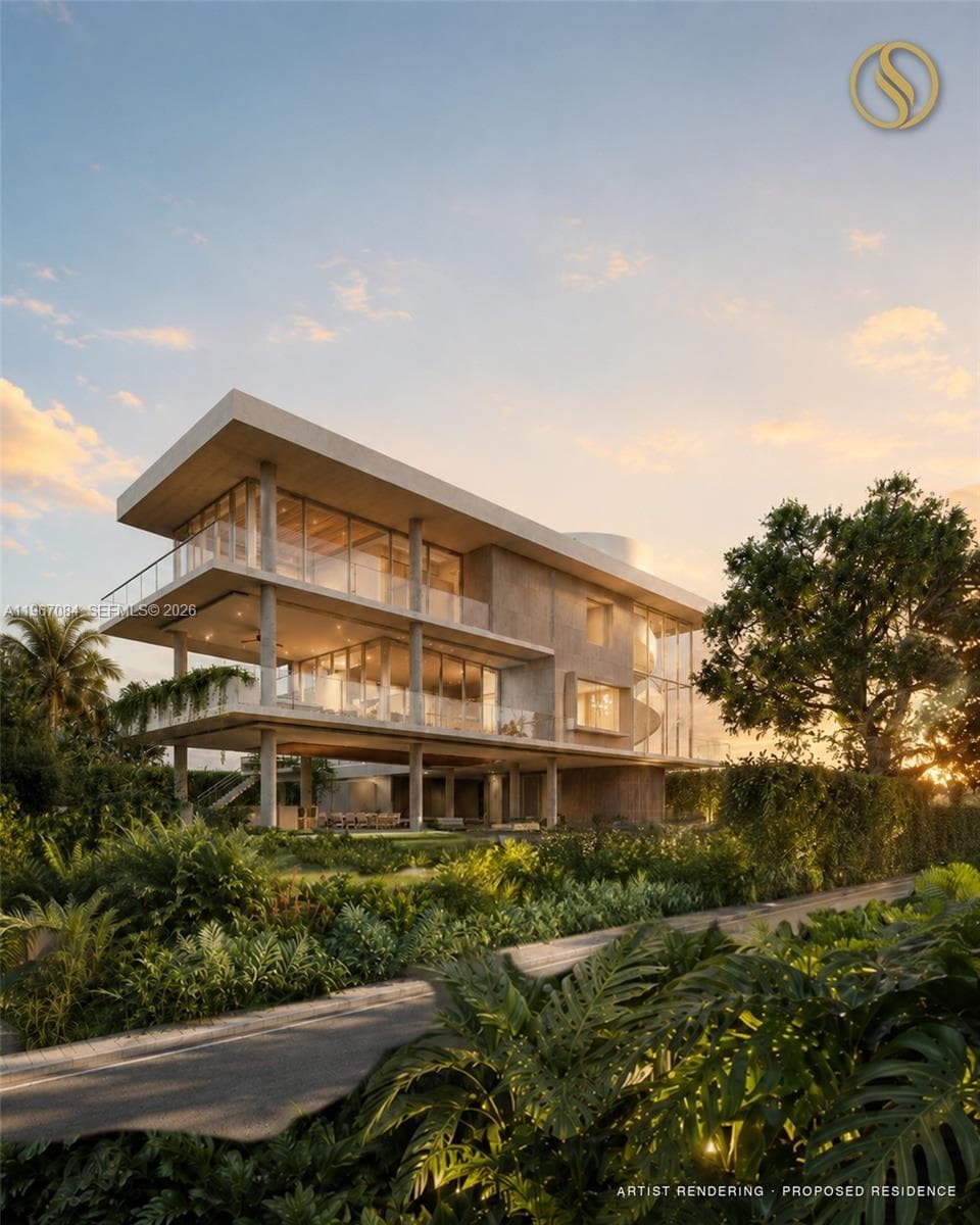 2880 Fairgreen Dr, Miami Beach FL 33140 photo 2