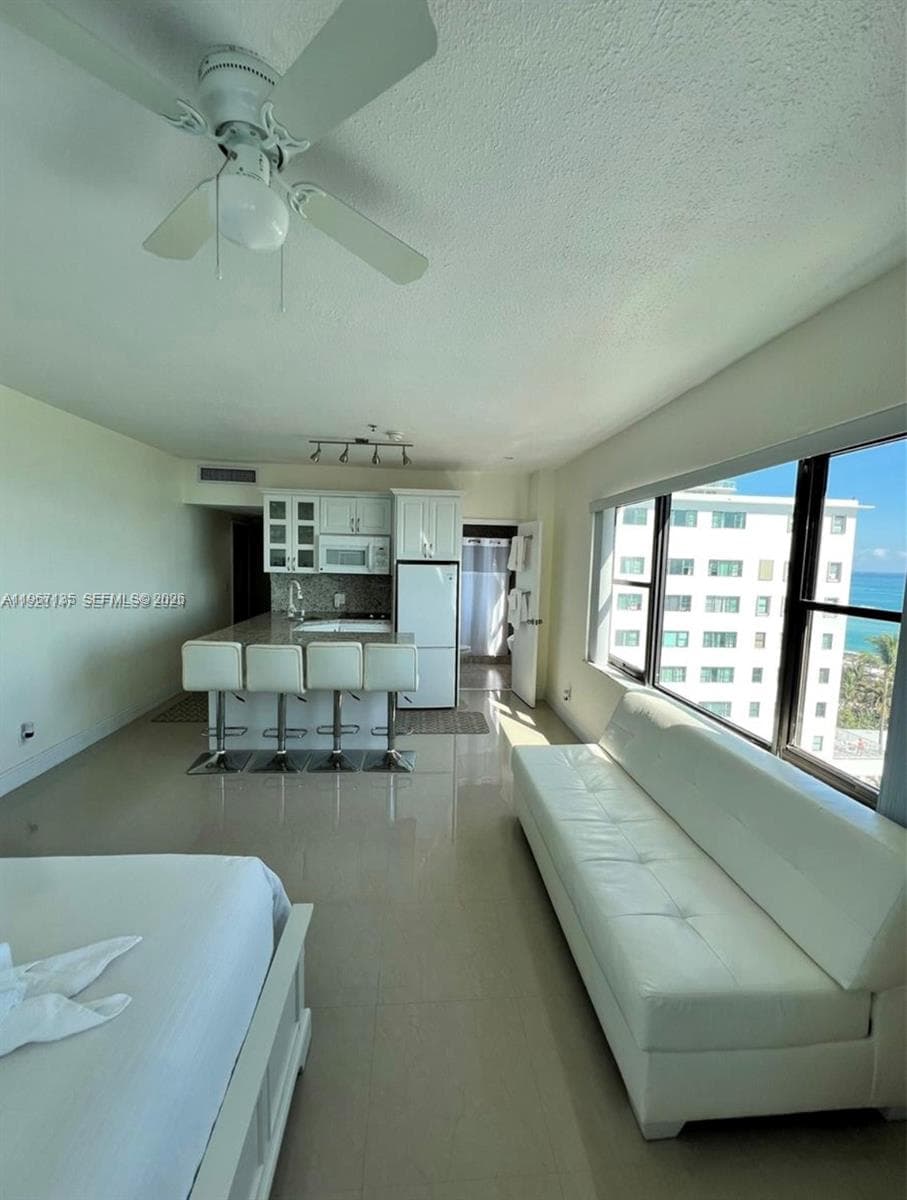6345 Collins Ave # 908, Miami Beach FL 33141 photo 2
