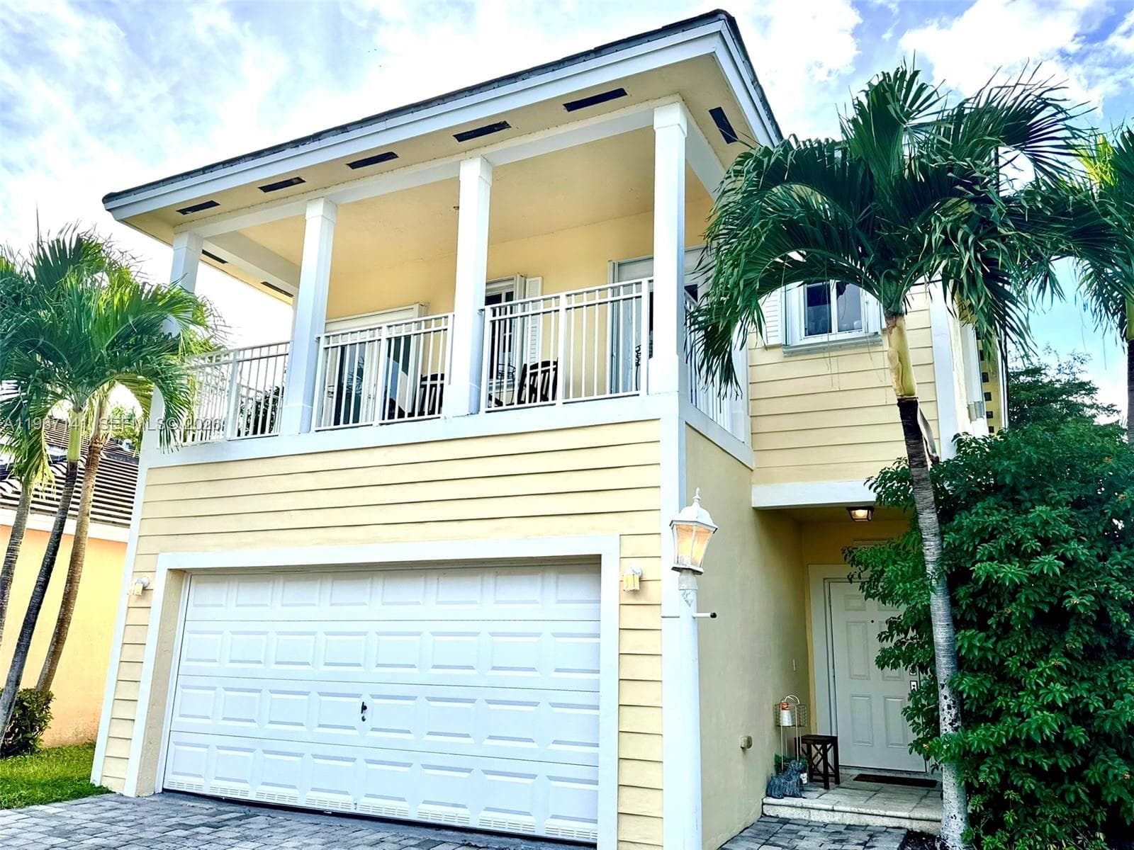 396 NE 33rd Ter, Homestead FL 33033 photo 2