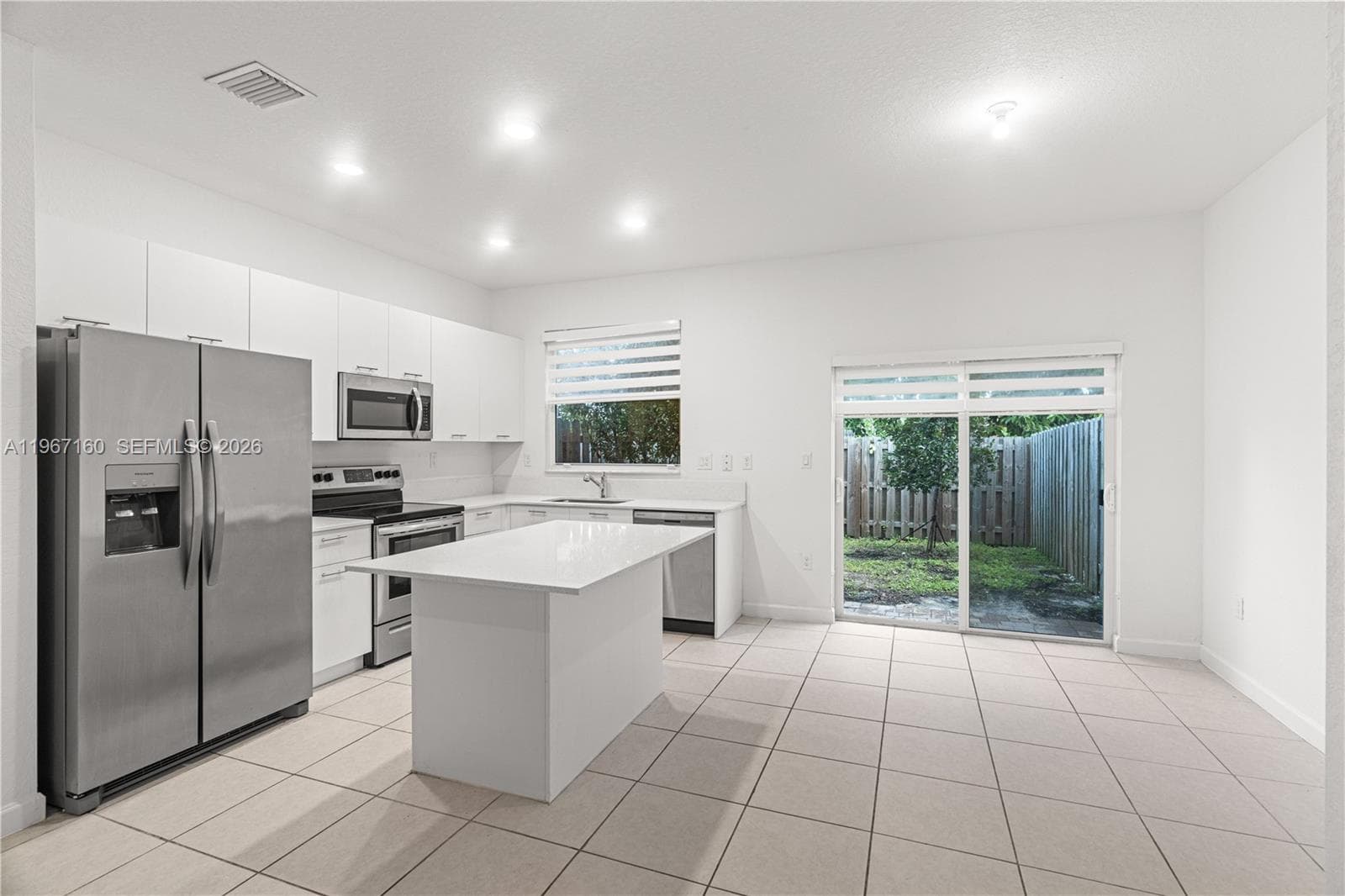 12121 NW 23rd Ct, Miami FL 33167 photo 2