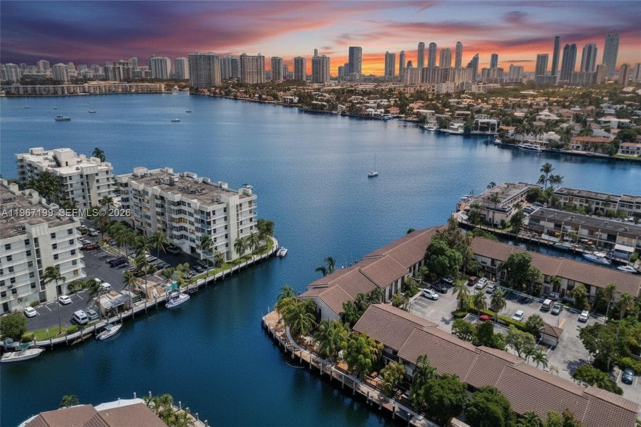 2689 NE 165th St # 56, North Miami Beach FL 33160 photo 3