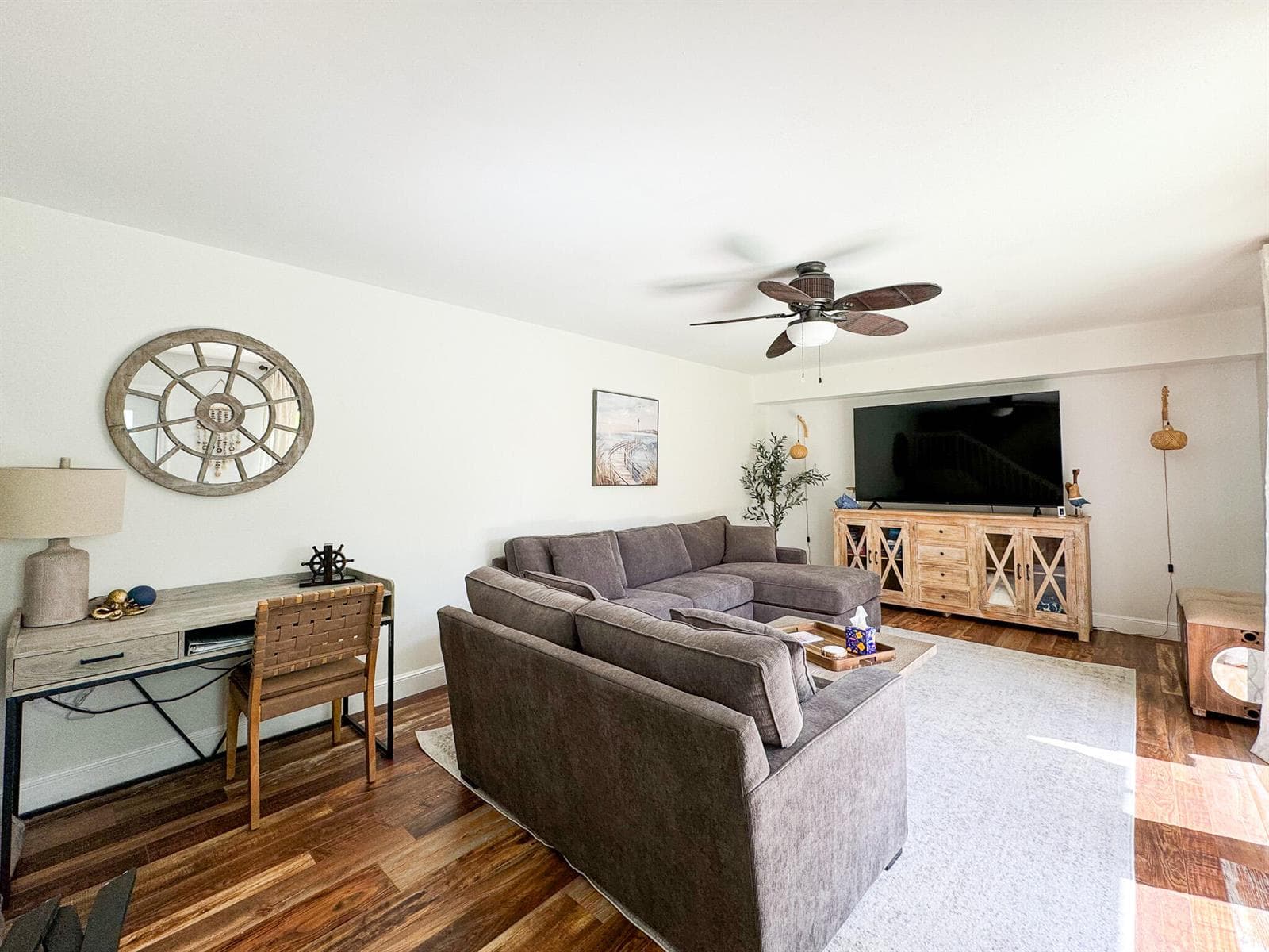 2821 28th Court, Jupiter FL 33477 photo 2