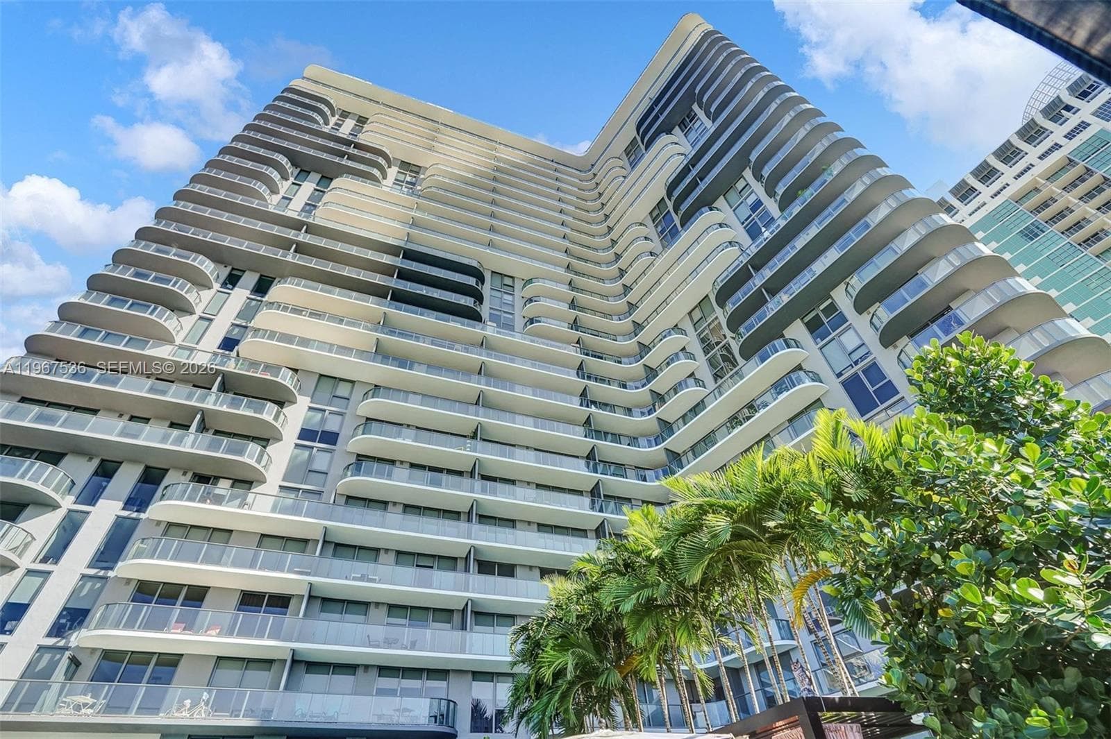 121 NE 34th St # 1705, Miami FL 33137 photo 4