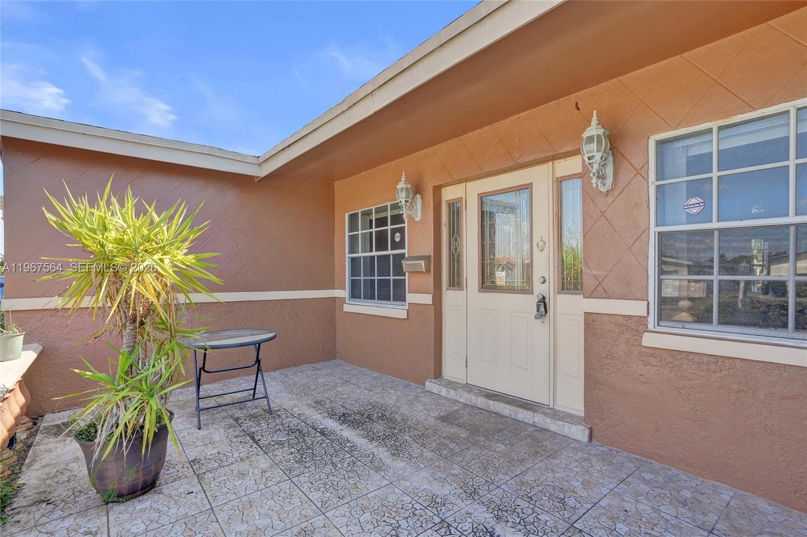 4966 NW 39th St, Lauderdale Lakes FL 33319 photo 2