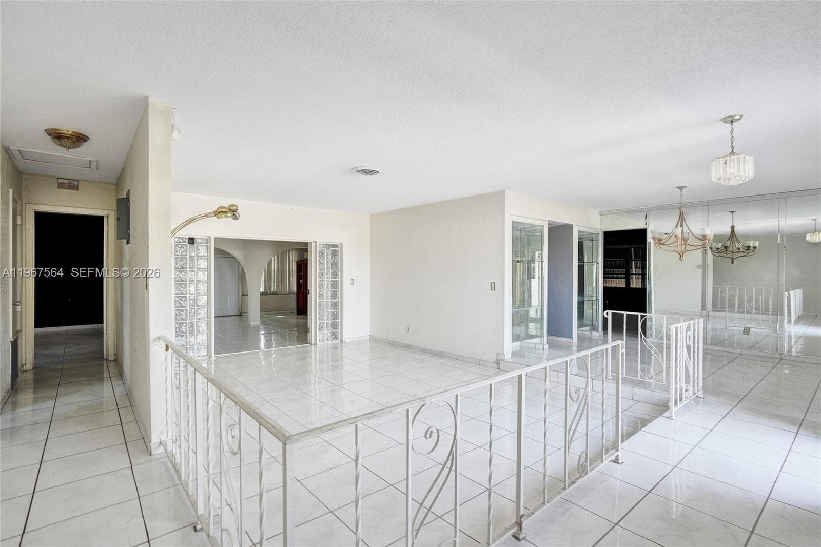 4966 NW 39th St, Lauderdale Lakes FL 33319 photo 3