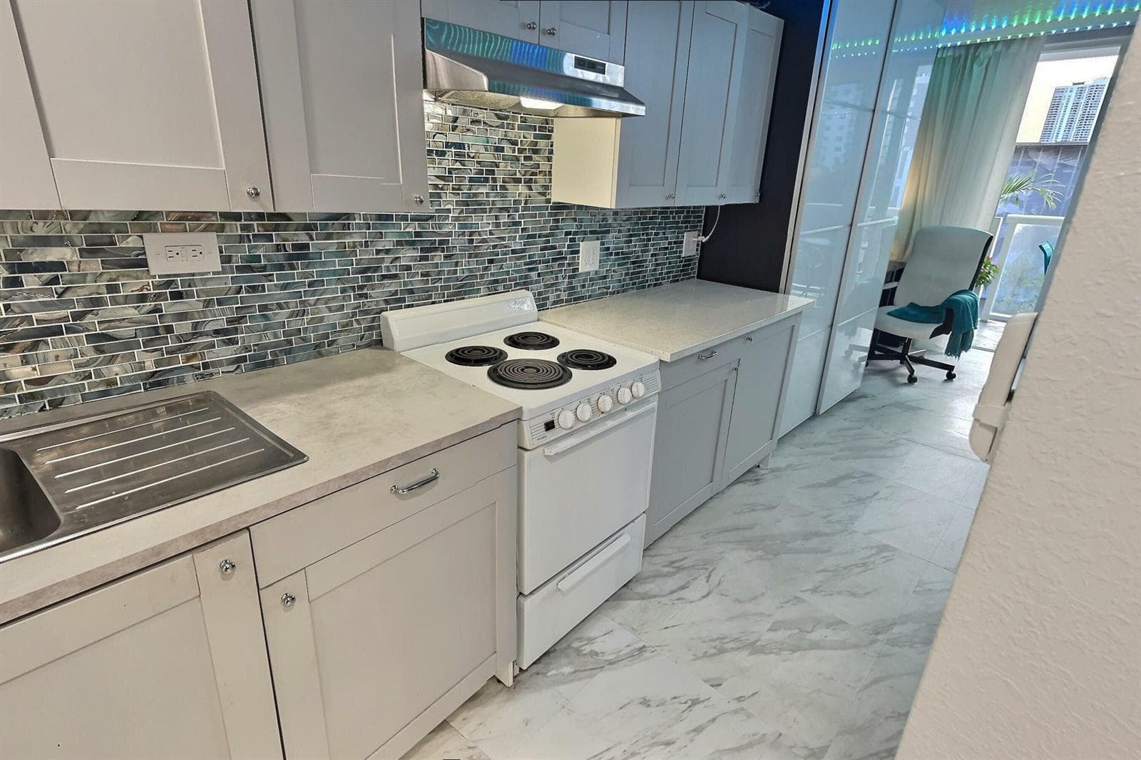 19201 Collins Avenue # 337, Sunny Isles Beach FL 33160 photo 4