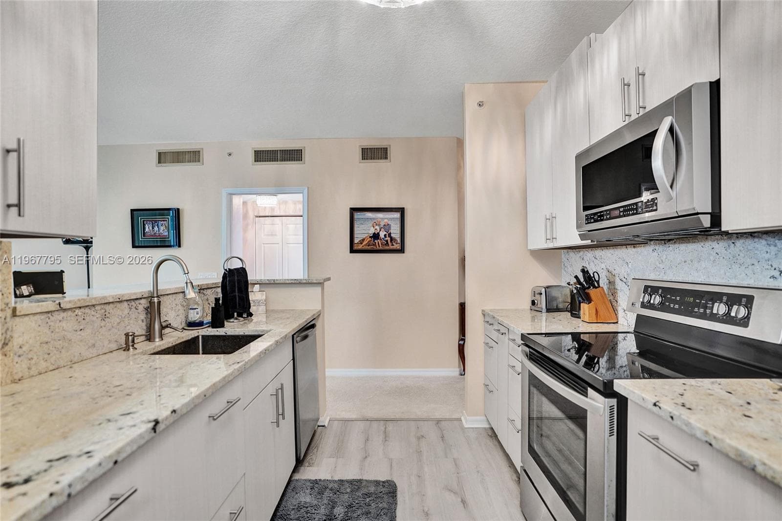 2421 NE 65th St # 202, Fort Lauderdale FL 33308 photo 5