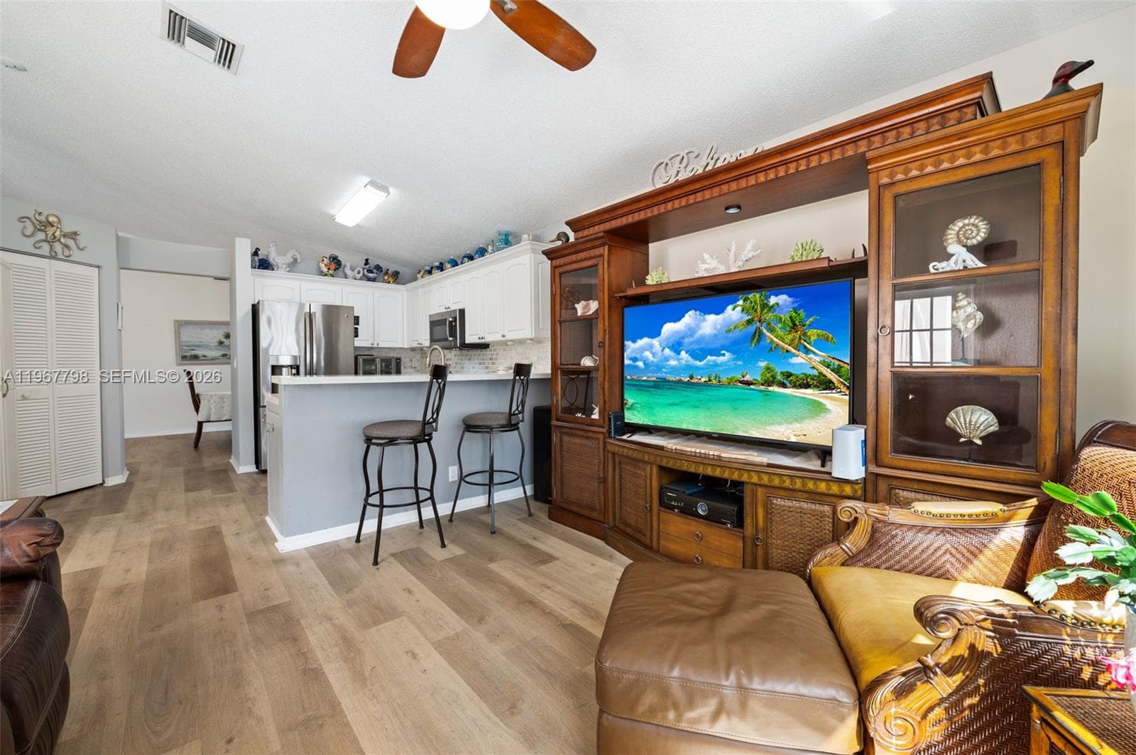 372 NW 45th Ter, Deerfield Beach FL 33442 photo 4