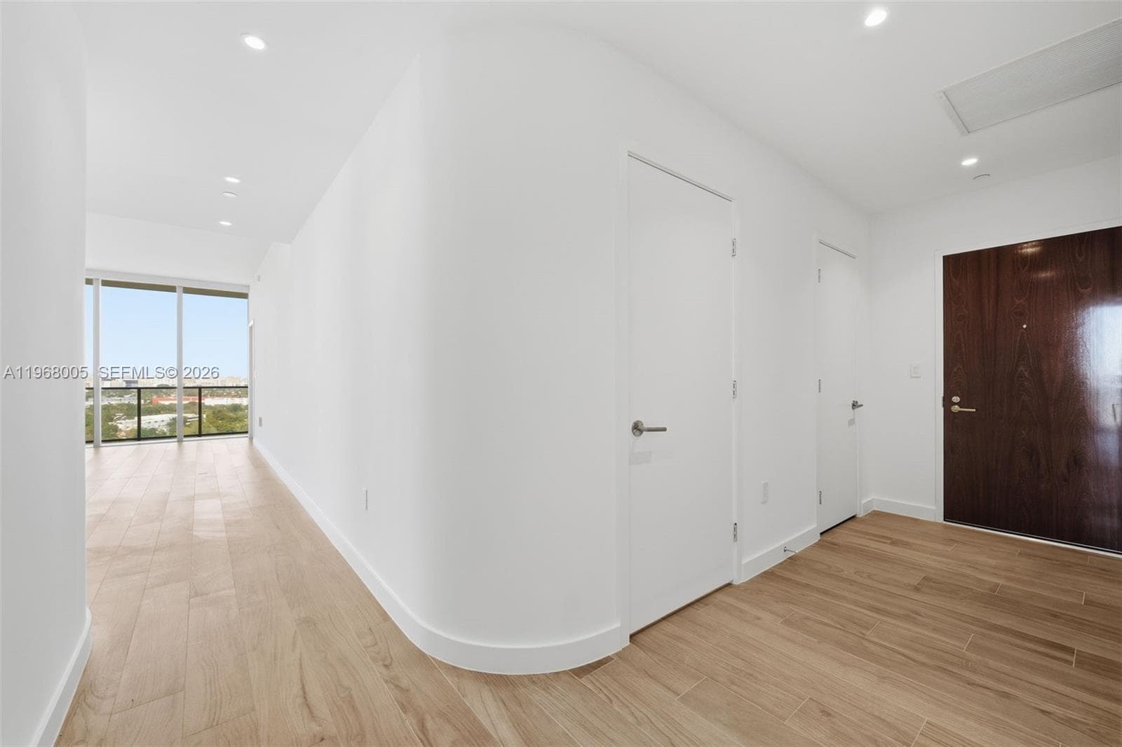 2678 Tigertail Ave # 1501, Miami FL 33133 photo 3