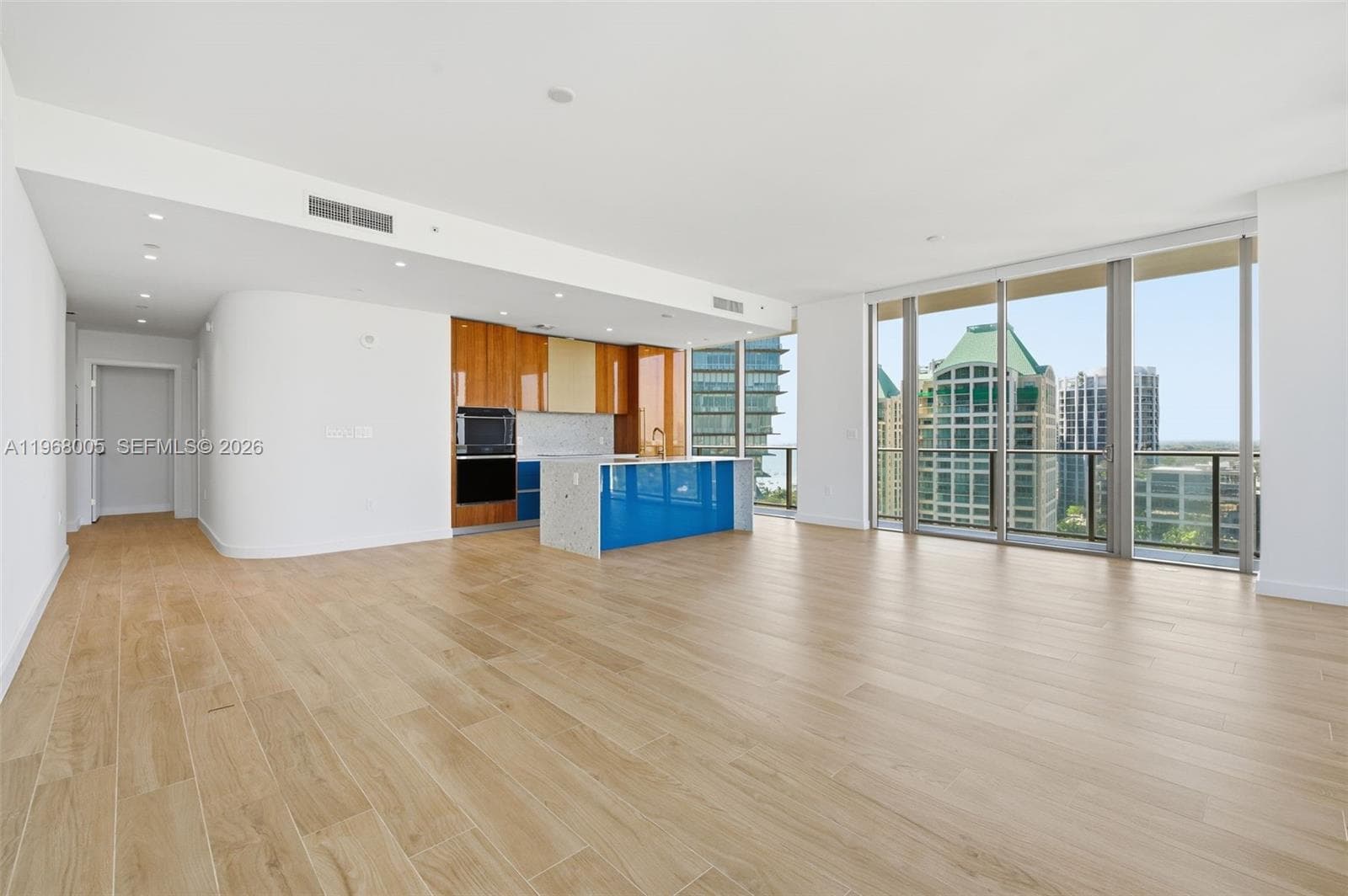 2678 Tigertail Ave # 1501, Miami FL 33133 photo 4