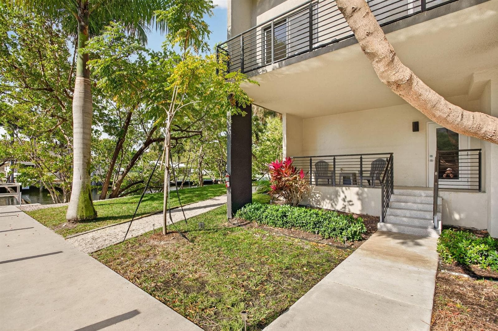 196 SE 4th Terrace # 1, Pompano Beach FL 33060 photo 4