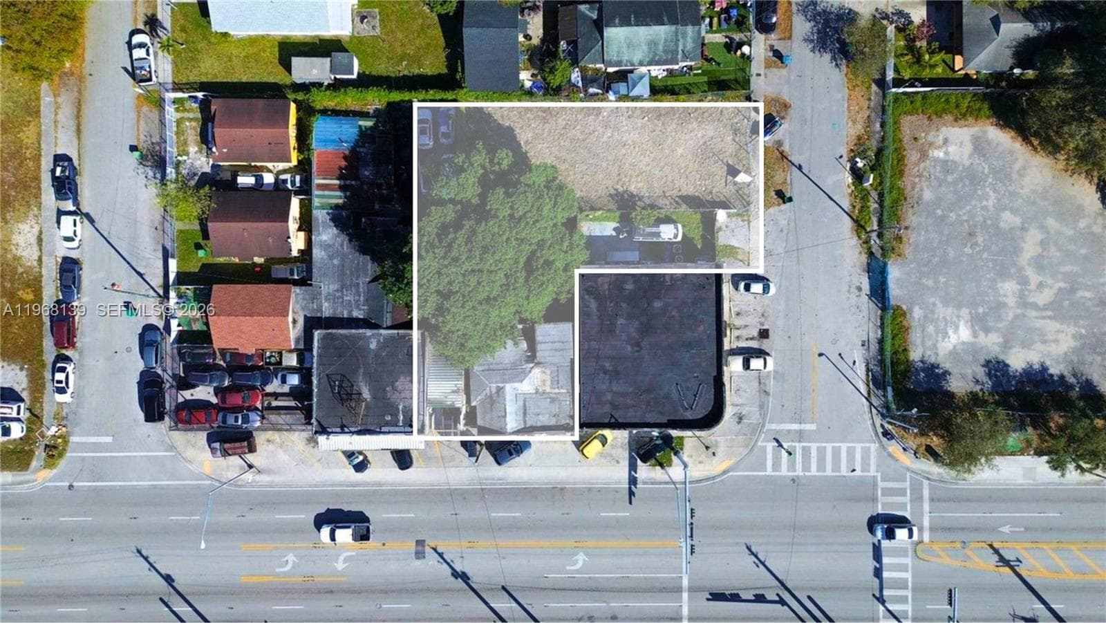 1067 NW 79th St, Miami FL 33150 photo 2