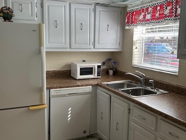 145 Lake Evelyn Drive, West Palm Beach FL 33411 photo 5