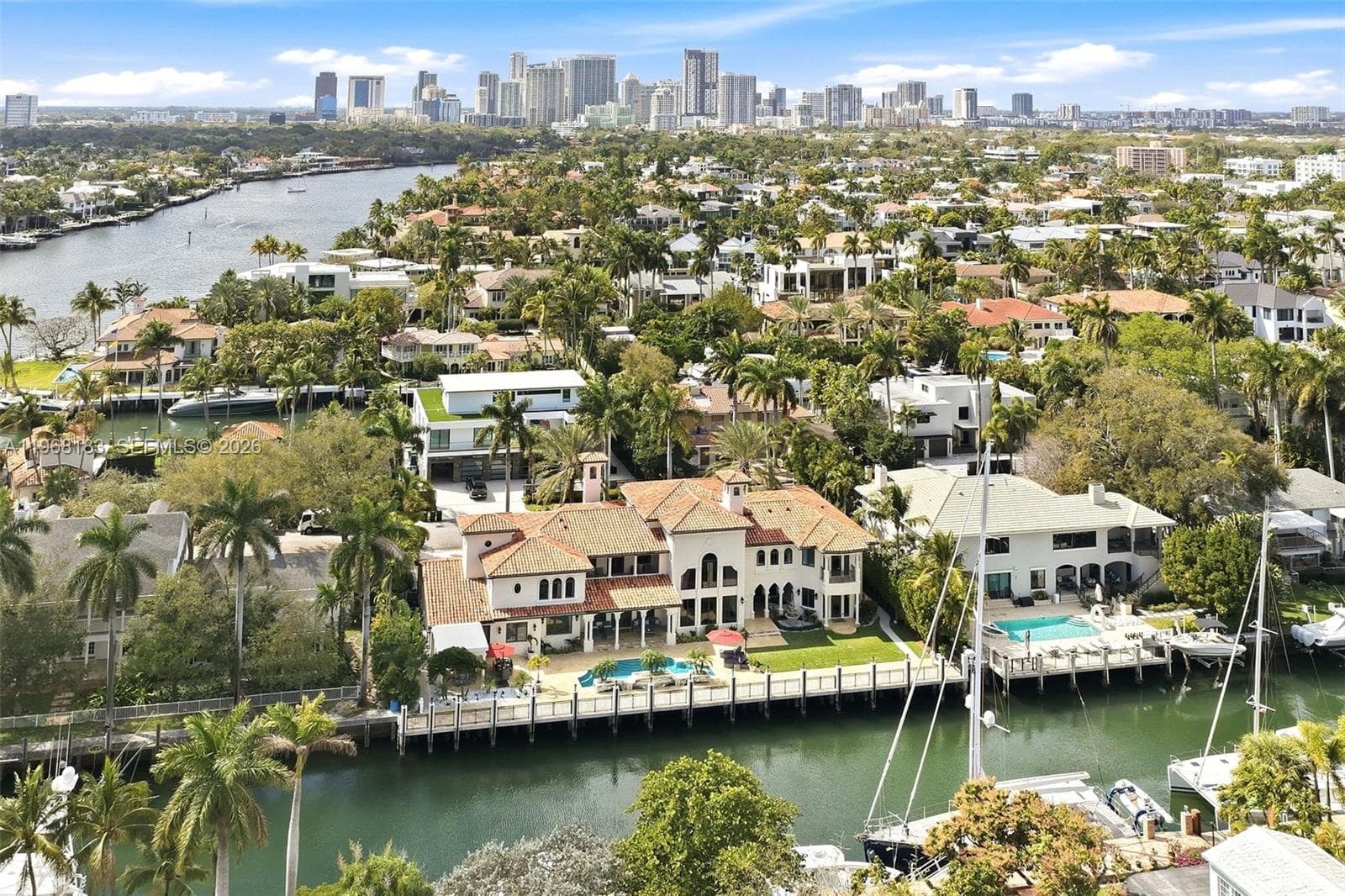 628 Coral Way, Fort Lauderdale FL 33301 photo 5