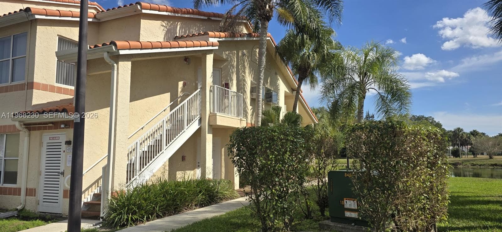 3300 N Pinewalk Dr N # 1911, Margate FL 33063