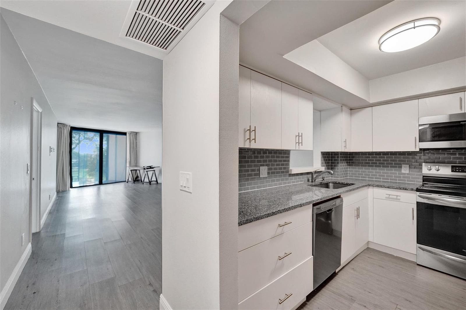 3800 N Hills Drive # 412, Hollywood FL 33021 photo 5