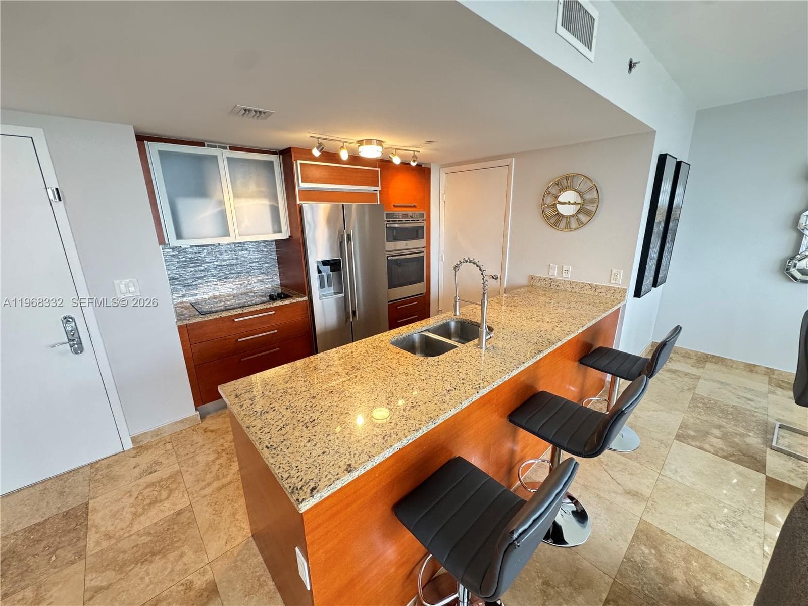 1830 S Ocean Dr # 2907, Hallandale Beach FL 33009 photo 5