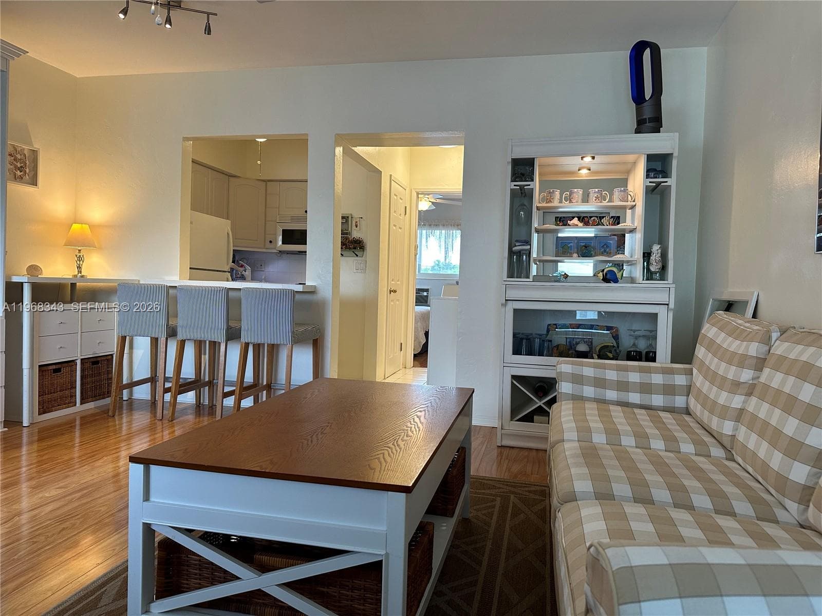 801 Atlantic Shores Blvd # 206, Hallandale Beach FL 33009 photo 4