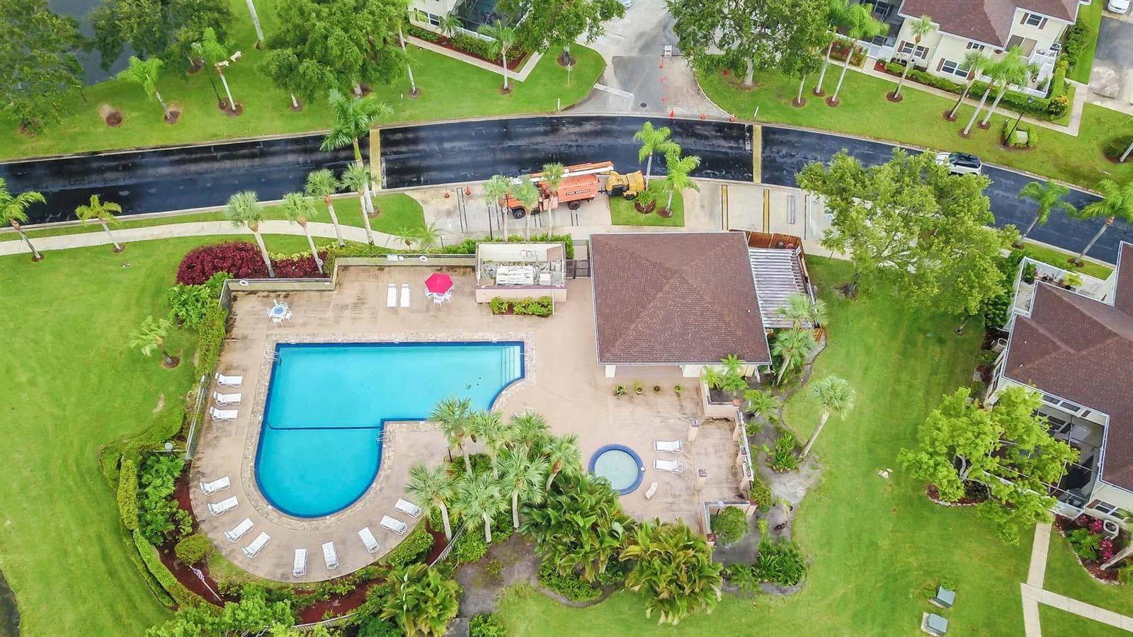 44 Essex Court # B, Royal Palm Beach FL 33411 photo 2