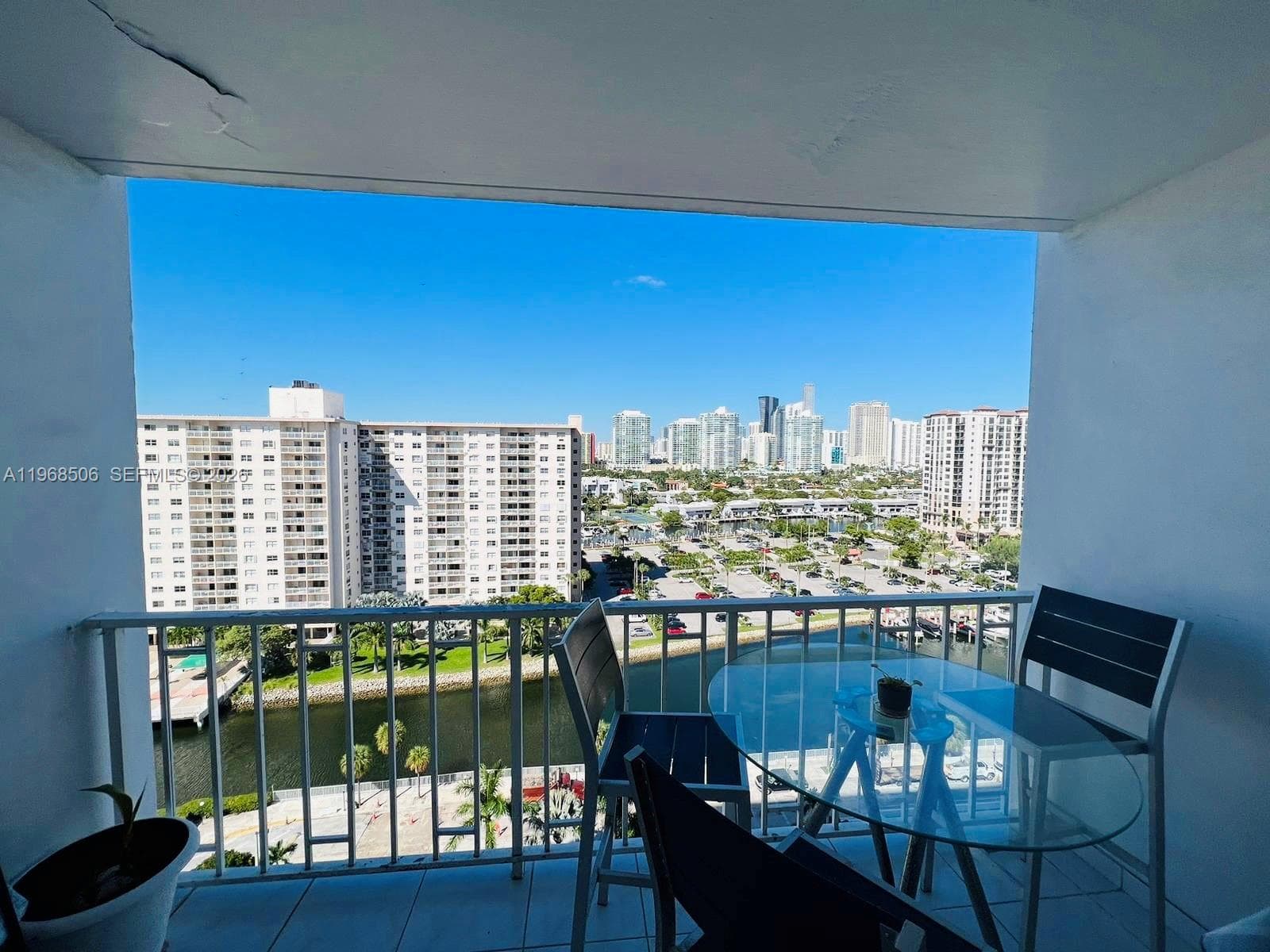 500 Bayview Dr # 1417, Sunny Isles Beach FL 33160 photo 2