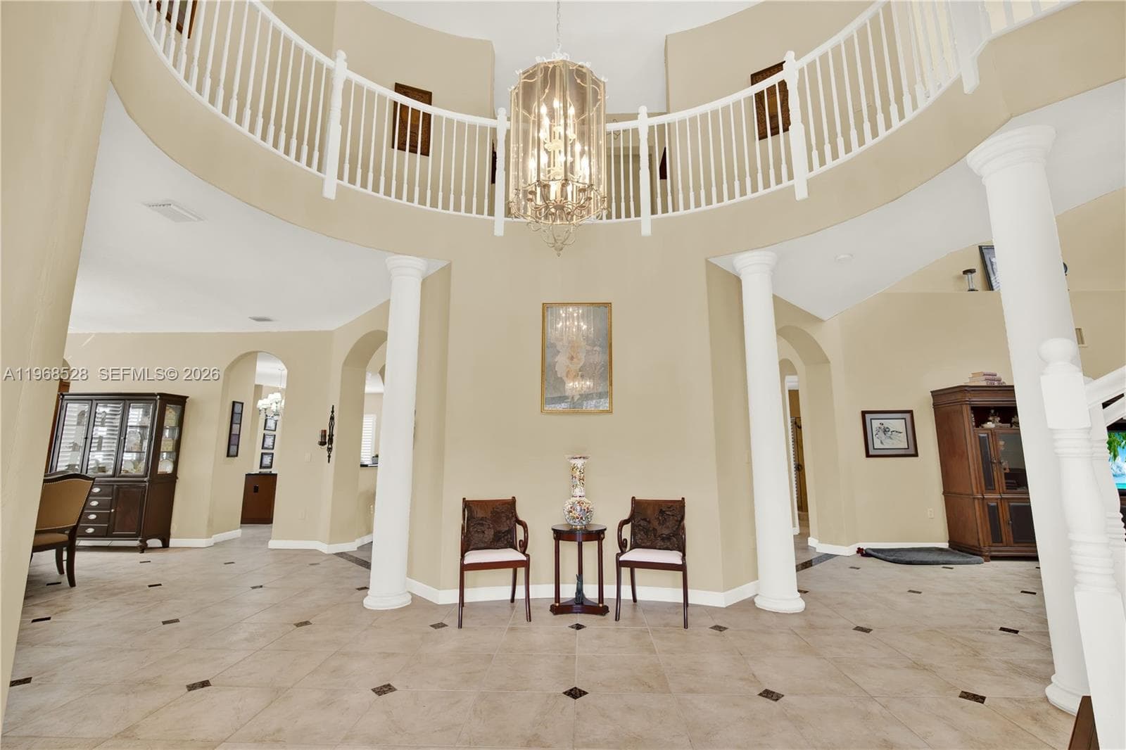 7823 SW 195th Ter, Cutler Bay FL 33157 photo 2
