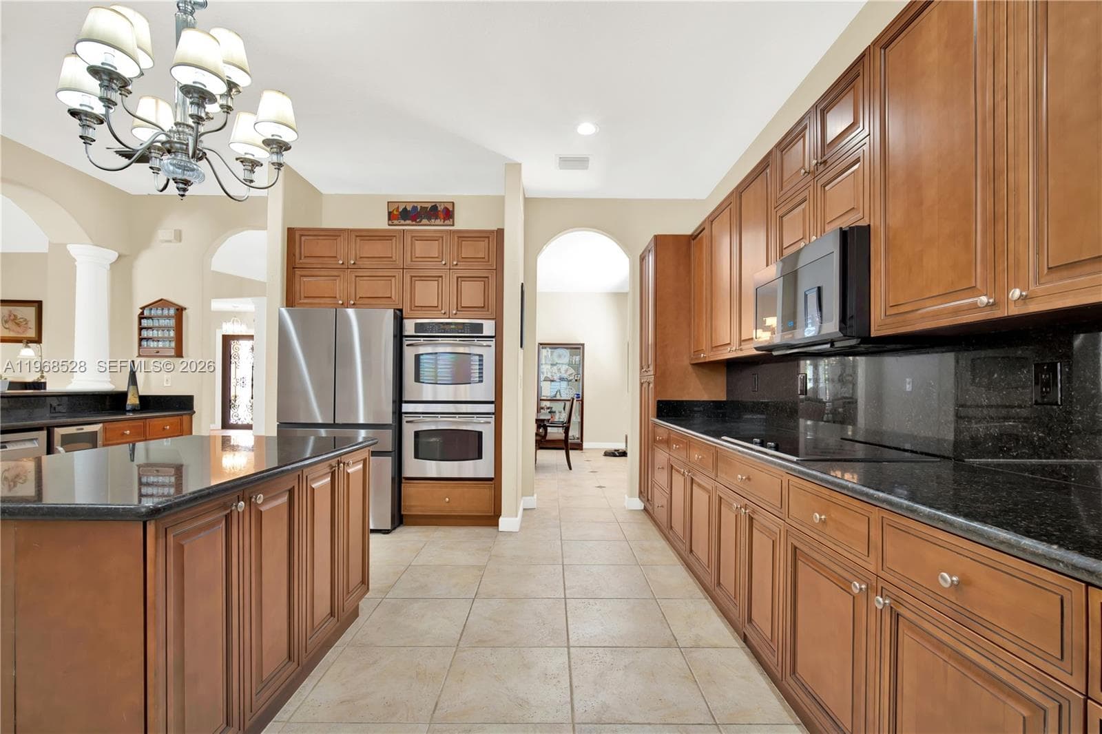 7823 SW 195th Ter, Cutler Bay FL 33157 photo 3