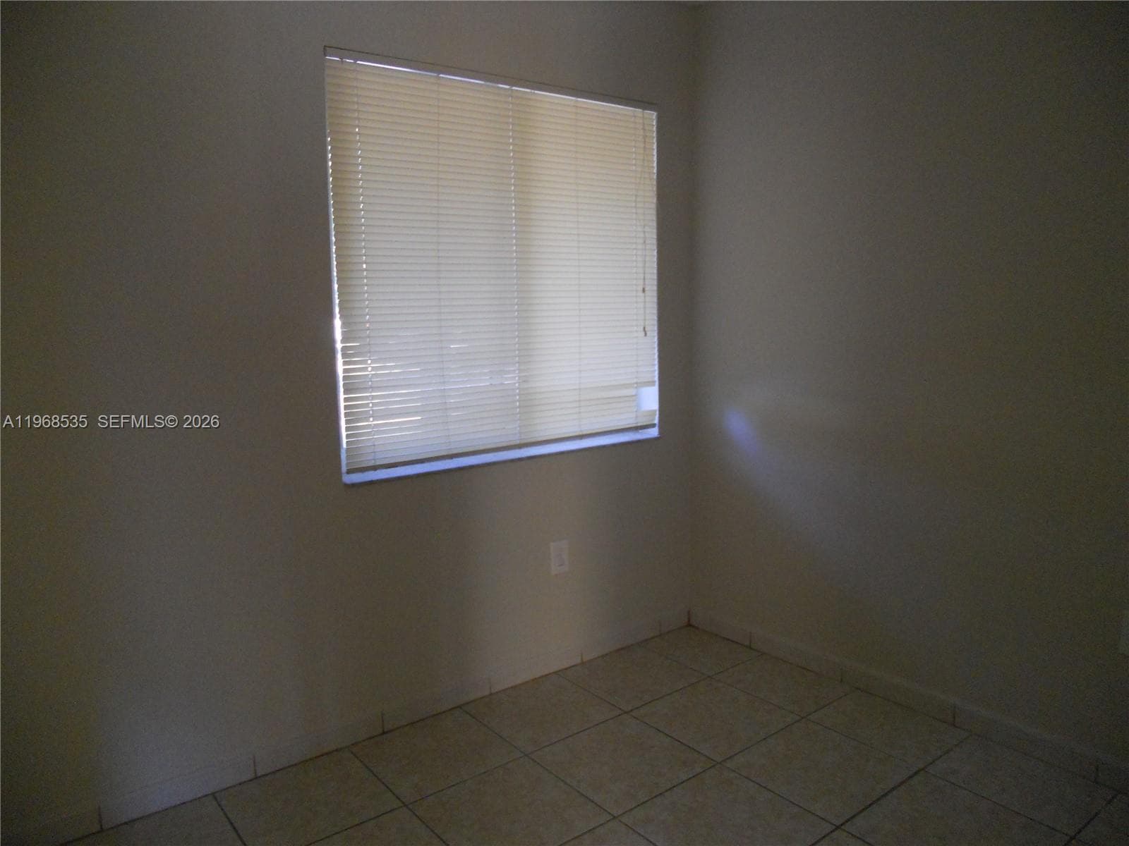 22 SW 14th Ter, Homestead FL 33030 photo 3