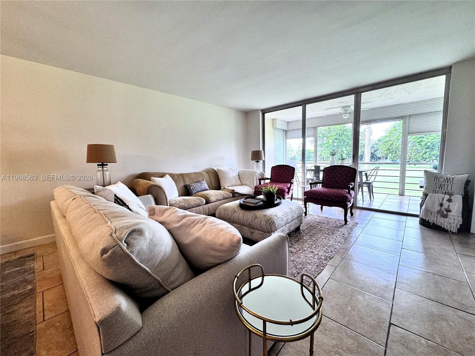 901 W Cypress Ln # 201, Pompano Beach, FL 33069 photo 2