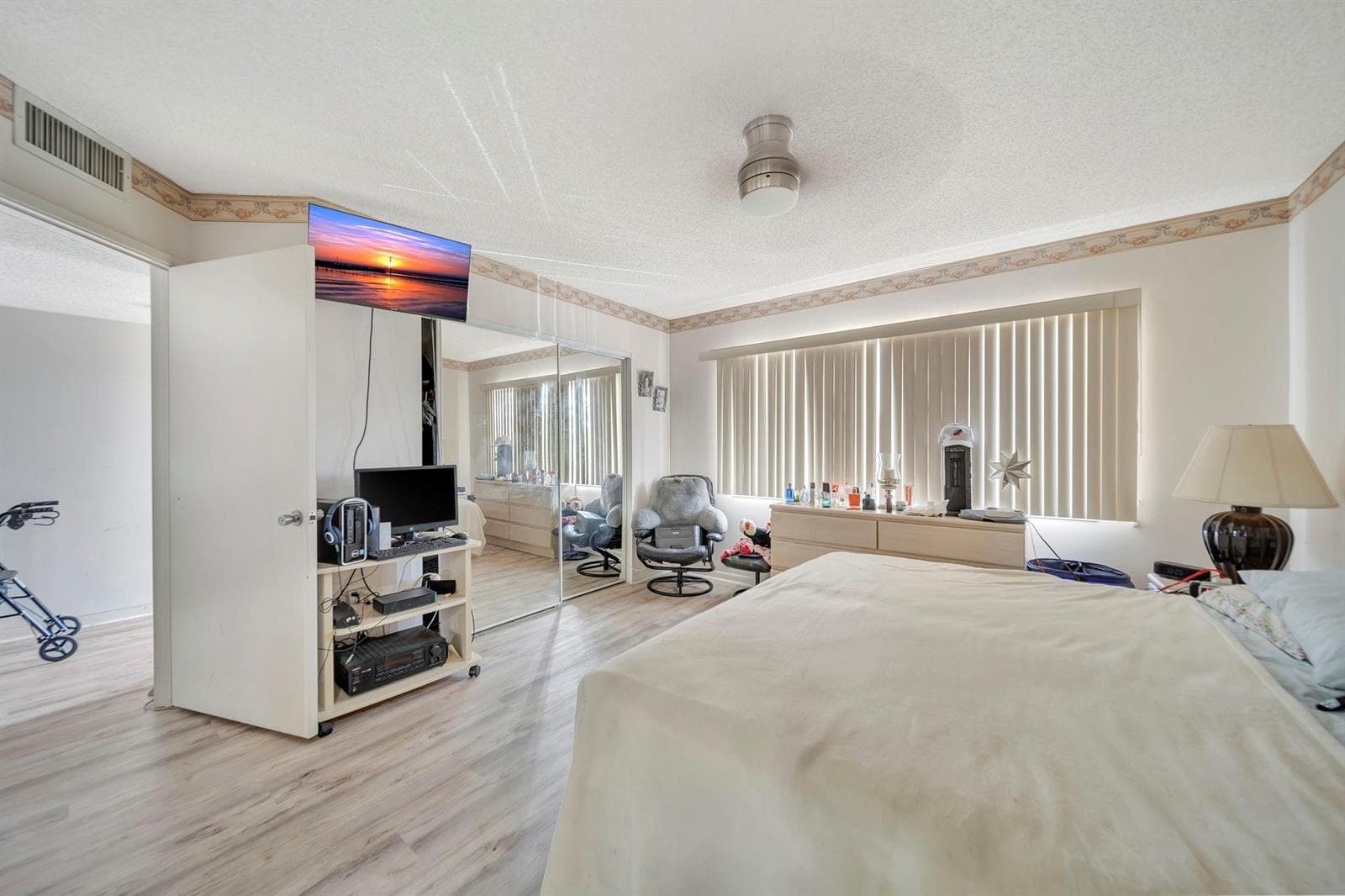 1400 SW 137th Avenue # 311F, Pembroke Pines FL 33027 photo 4